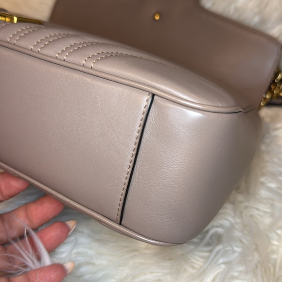 GG MARMONT MEDIUM SHOULDER BAG - Picture 10 of 12